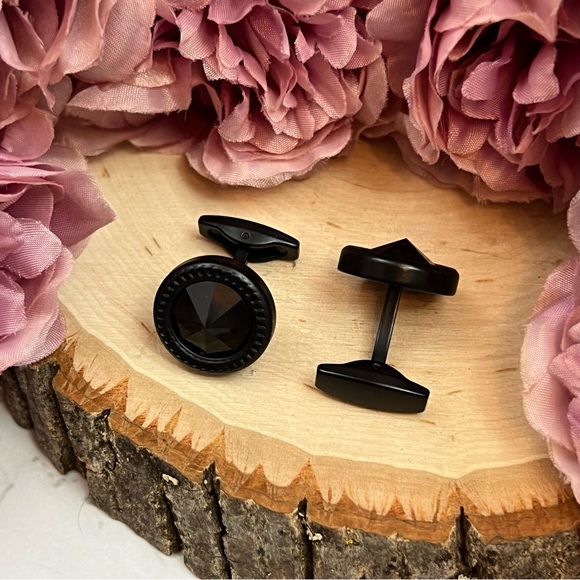 Elegant Round Black Obsidian Cufflinks - Picture 10 of 17